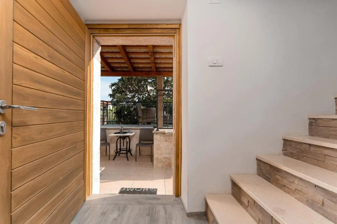 Paris Apartment Porec Croatia